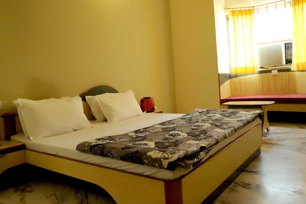 Hotel Vrinda Nāthdwāra Exterior foto